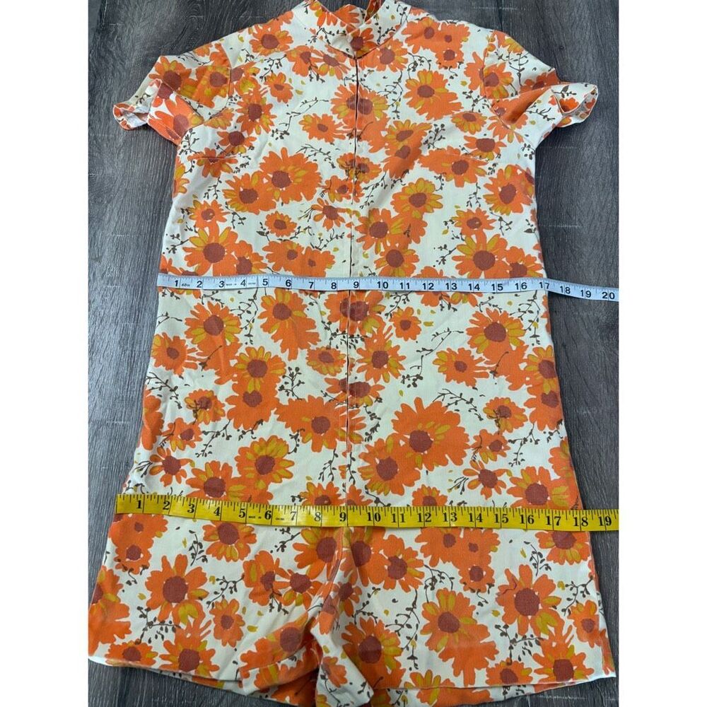 vintage 70s floral short sleeve zip up romper jumpsuit - Picture 6 of 9